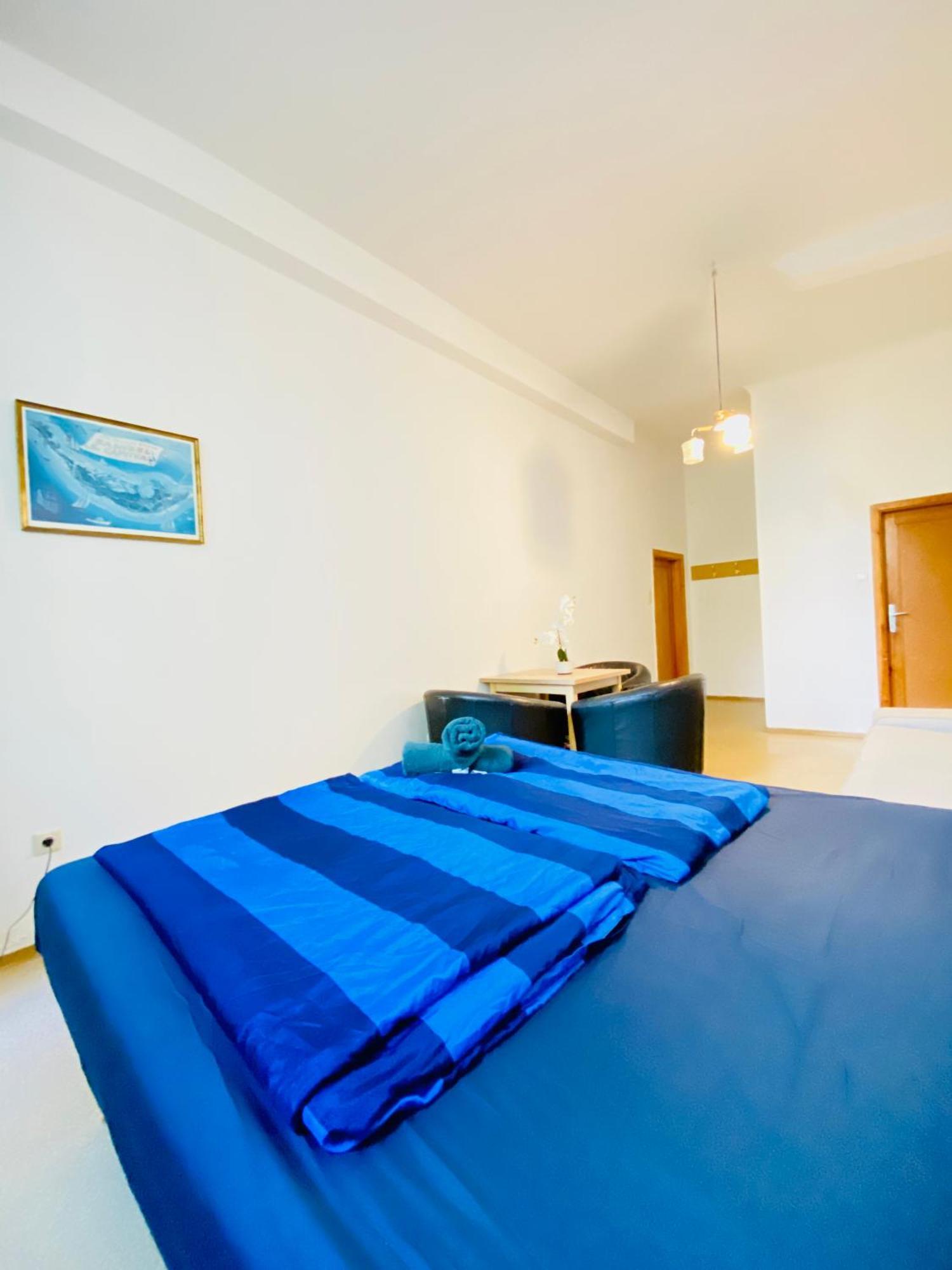 Affordable Central Rooms, 10-Min To Lugner City Vienna Luaran gambar